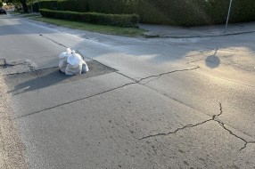 Rupa na drumu na uglu Kireške i Nikšićke