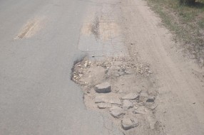 Rupe na glavnom putu na Makovoj sedmici