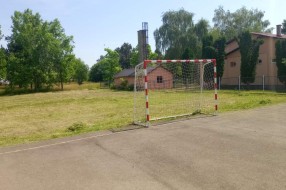 Visoka trava u Bikovu