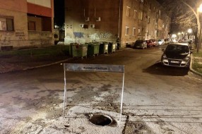 Opasnost na putu - otvoren šaht duže od 20 dana