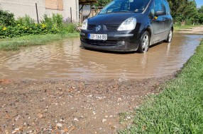 Ulica Bratstva jedinstva i dalje bez asfalta