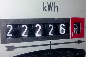 156.000 dinara za novi sat za struju?