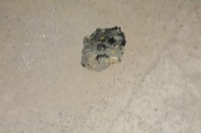 Udarna rupa na uglu Jahorinske i Prvog ustanka