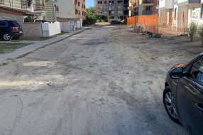 Kada možemo da očekujemo asfaltiranje Kireške ulice?