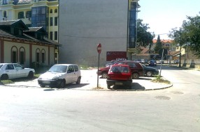 Pogled u zapušteni centar (okolina hotela Galleria)