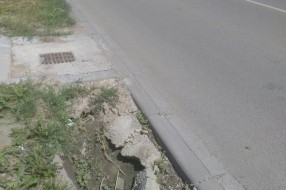 Prilog slike - drži vodu dok majstori odu