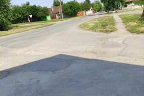 Pešački prelaz na Bajskom putu