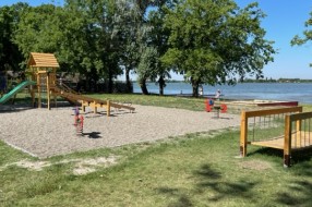 Igralište na Paliću zapušteno i nebezbedno