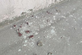 Urušavanje fasade vrtića u Ulici Dragiše Mišovića