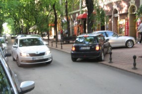 Borovo ulicom u suprotnom smeru
