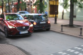 Borovo ulicom u suprotnom smeru