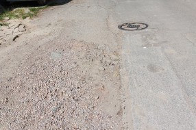 Asfalt u Ivangradskoj ulici