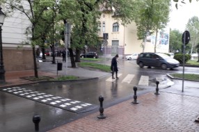 "Ležeći policajac" kao nesuđeni zaštitnik pešaka na kolovozu
