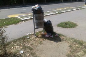 Smeće u centru Palića
