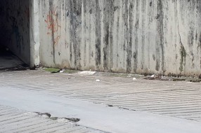 Divlja parking deponija u centru III