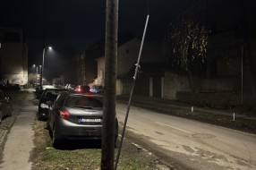 Visi el. instalacija sa bandere - Sonje Marinkovic između broja 1 i 3