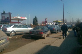 Parkiranje vozila kod Buvljaka