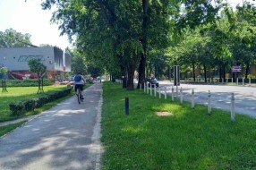 Biciklistička staza na Paliću, od Zelengorske do semafora kod Splitske aleje