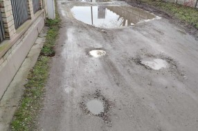 Koparska ulica u katastrofalnom stanju