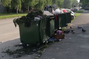 Smetlišta na sve strane