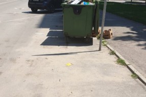Smetlišta na sve strane