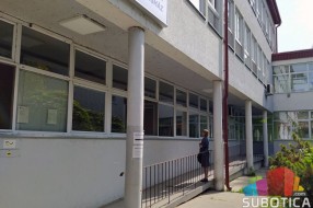 Da li može da se odvoji deo ambulante za hronične bolesnike sa simptomima korona virusa?