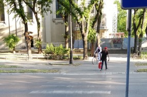 Izbledeli pešački prelaz kod "Lifke"