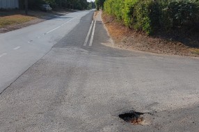 Velika rupa na raskrsnici Proleterskih brigada i Pokreta nesvrstanih