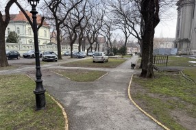Park ili parking kod crkve Sv Terezije?