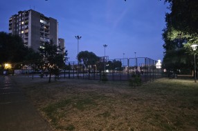 Već danima ne rade reflektori na sportskim terenima na Prozivci
