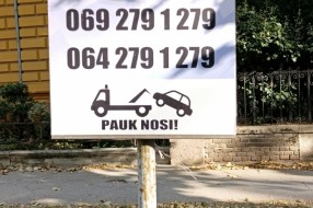 Javno taksi stajalište kod Parka Rajhla Ferenca