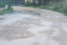 Partizanskih baza - neasfaltirani deo ulice