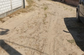Zidarska ulica - ne može se proći autom ili biciklom (problem sa peskom)