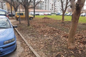 Sakupljaju lišće i travu na gomilu, a onda se ostavi da trune