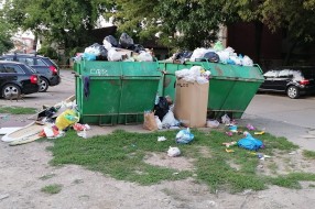 Smeće u ulici Ante Parčetica