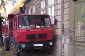 Zašto nijedna služba ne reaguje?