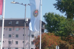 Zastava Subotice na Radijalcu okrenuta naopako