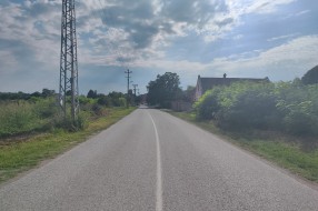 Pešačka staza u Kireškoj ulici