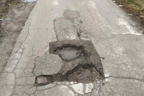 Udarne rupe u Durmitorskoj ulici