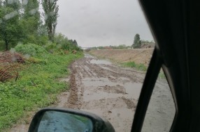 Ambrozija, neprohadna Kosovska ulica, nekontrolisani radovi brze pruge