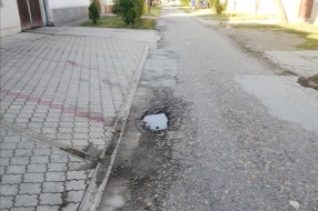 Udarna rupa u ulici Marije Bursać