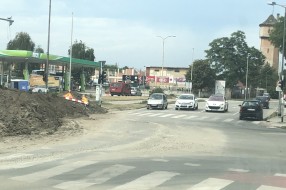 Neprohodna raskrsnica kod Lidla (kod gradilišta novog podvožnjaka)