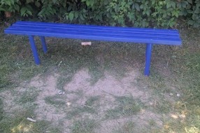 Zapušteno igralište u Malom Bajmoku