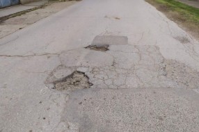 Udarne rupe u ulici Marka Oreškovića