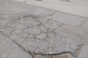 Udarne rupe u ulici Marka Oreškovića