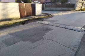 Udarne rupe u ulici Marka Oreškovića