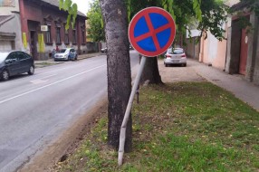 Oštećen znak u Preradovićevoj