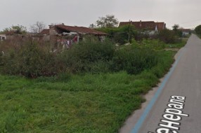 Velika deponija na početku ulice Generala Kutuzova