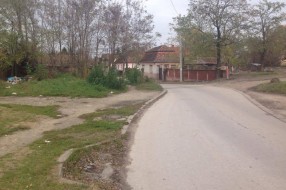 Divlja deponija u gradu