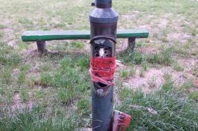 Nebezbedan dečiji park na Somborskom putu